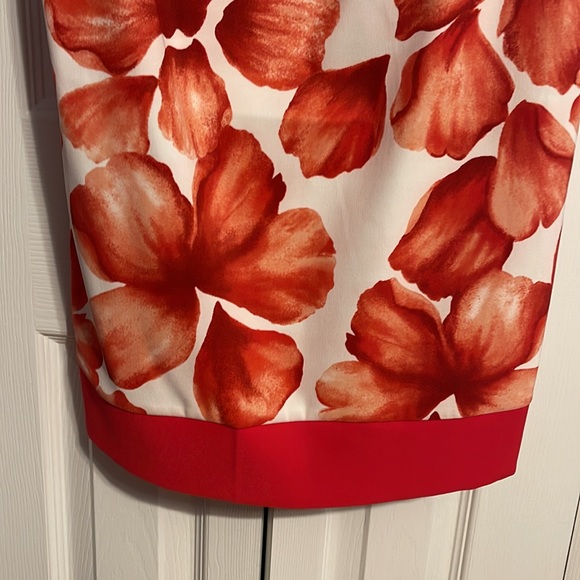 NWOT Dressbarn sleeveless floral sheath dress size 8 - Picture 4 of 8